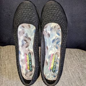 Skechers air cooled memory foam flats